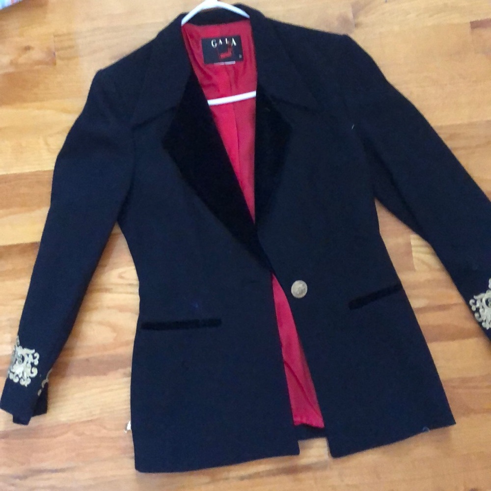 Long formal women’s blazer